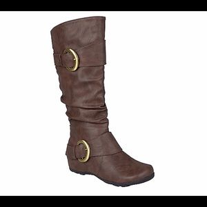 Journee Buckled Boot